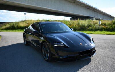 Porsche Taycan Turbo